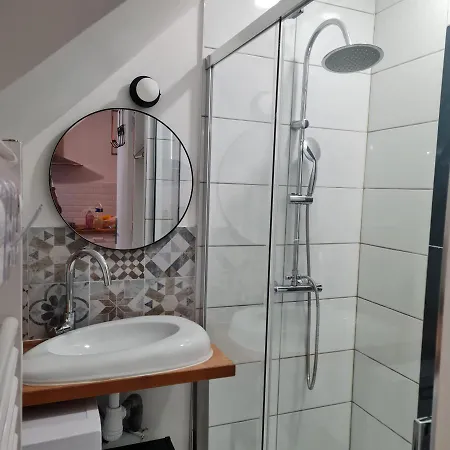 Sete, T2 Cosy Et Atypique, Jardin Chateau D'eau, Centre شقة *