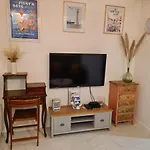 Sete, T2 Cosy Et Atypique, Jardin Chateau D'eau, Centre Apartment